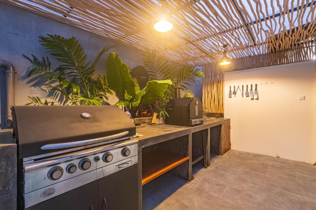 5 Bedroom Villa Sultan Luxury Entertainment And Relaxation Seminyak Exteriör bild