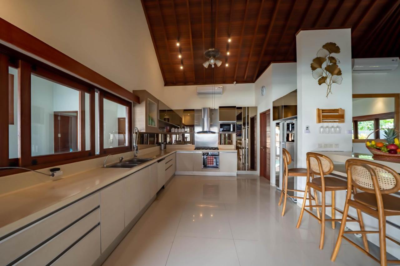 5 Bedroom Villa Sultan Luxury Entertainment And Relaxation Seminyak Exteriör bild