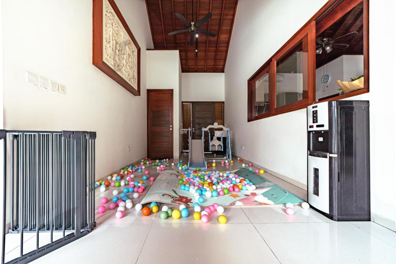 5 Bedroom Villa Sultan Luxury Entertainment And Relaxation Seminyak Exteriör bild