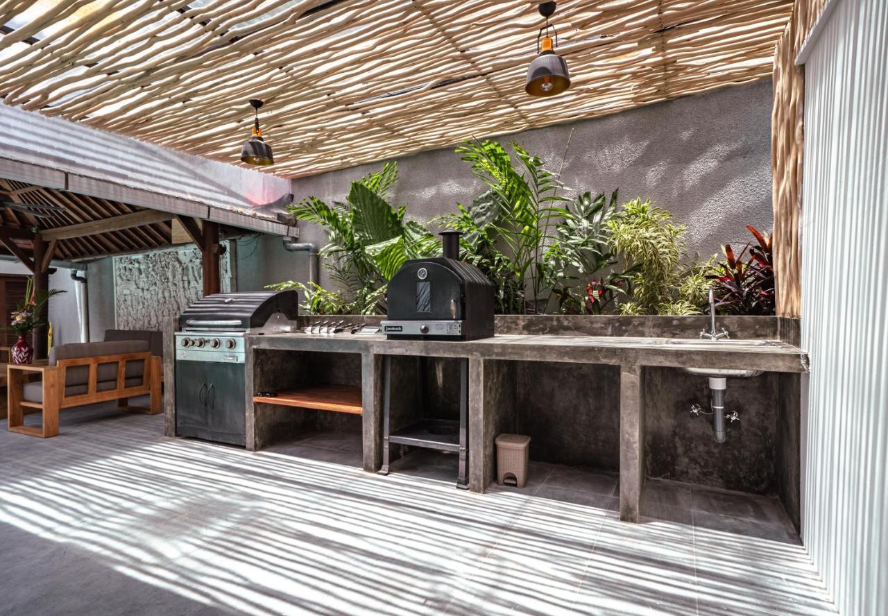 5 Bedroom Villa Sultan Luxury Entertainment And Relaxation Seminyak Exteriör bild